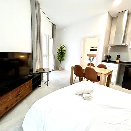 Strategic Stay-unlock Valencia's Best-kept Secret *